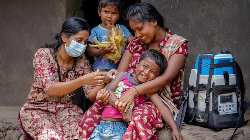 Six government health facilities in rural Karnataka equipped with solar power systems to ensure uninterrupted service