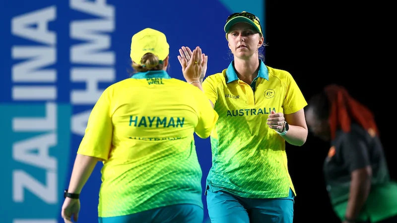Australia gets first win with Glasgow asleep and the Games yet to open
