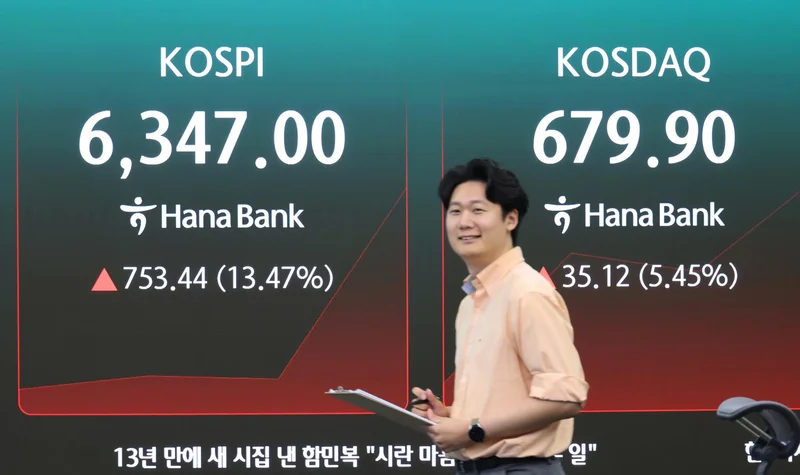 Seoul shares open higher on US tech gains driven by Microsoft's strong earnings