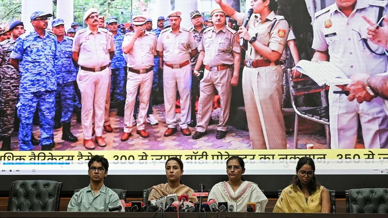 'Behind every uniform is a family': Kin of Delhi Police personnel injured during CJP protest seek Parliament's attention