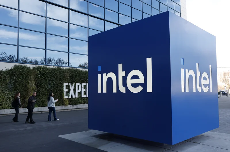 Intel stock is down 27% from June record highs. How the chipmaker can reverse the slide