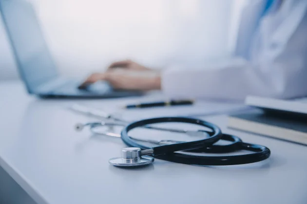 Coming from the US with a dream of universal healthcare, it's a surprise to note Irish people opting to go private