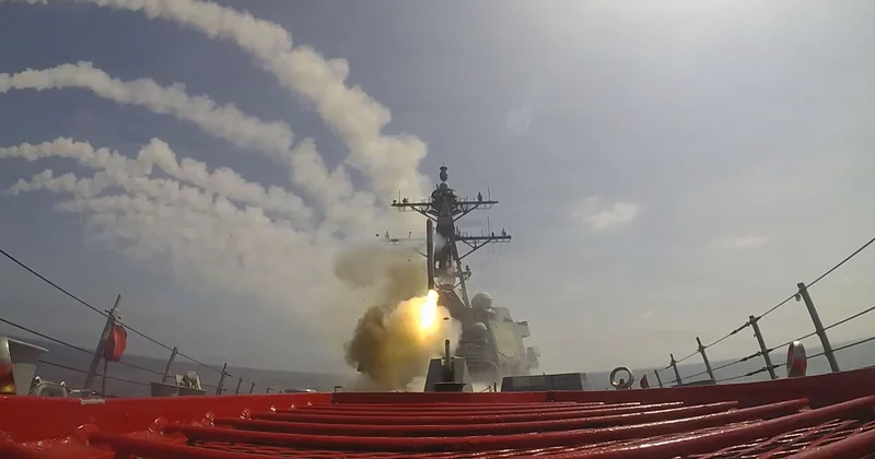 U.S. and Saudi Arabia strike "Iran-aligned terrorists" in Iraq