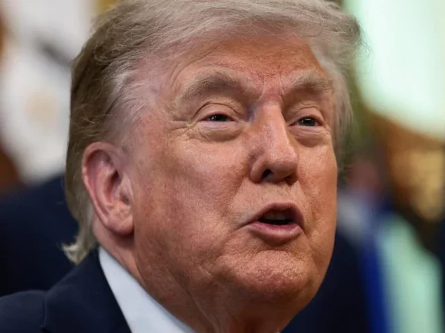 Trump announces deal to disarm Hamas