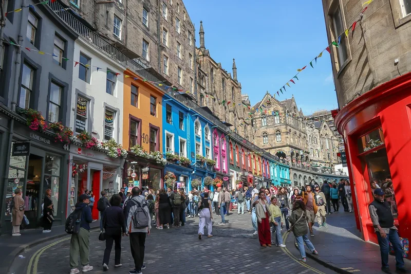 The areas where home buyers could save £236,142 in the neighbouring postcode