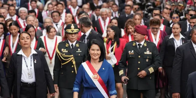 Keiko Fujimori sworn in as president of Peru