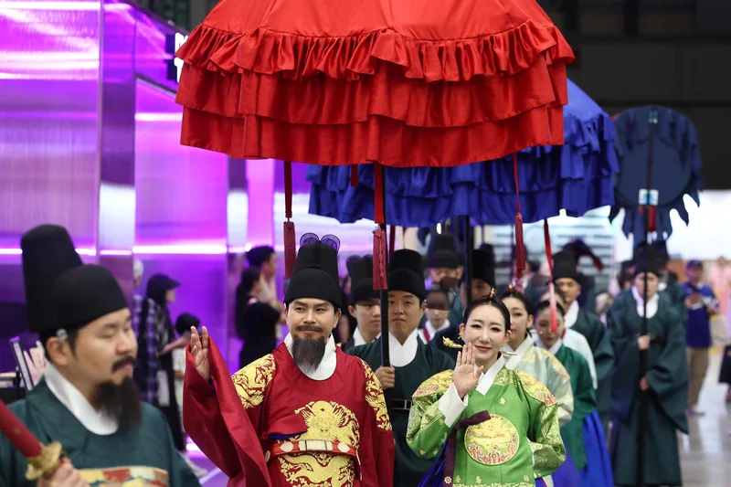 Some 52,000 visit K-Heritage House during UNESCO session in Busan