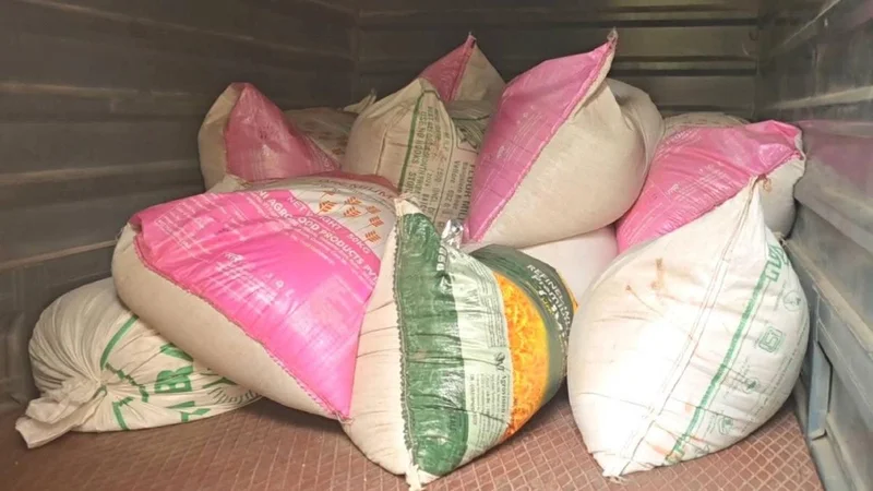 Civil Supplies officials seize one tonne of PDS rice in Ranipet