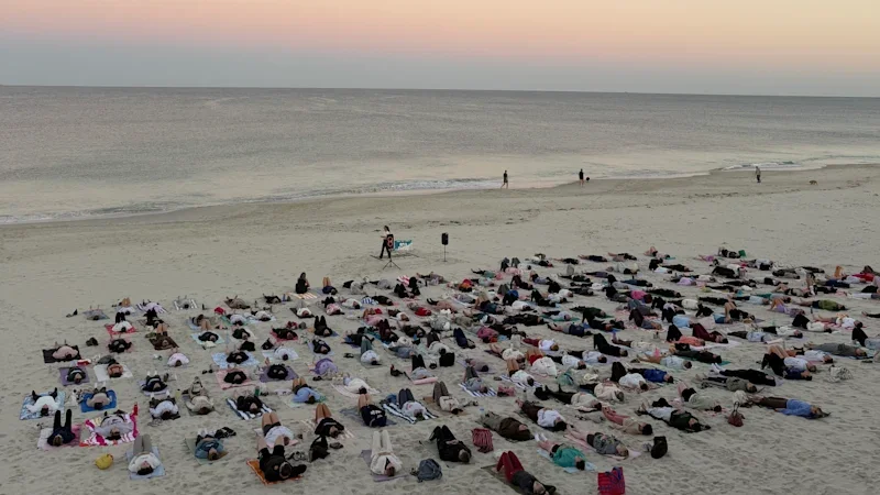 How many people recreating on a beach is too many? This Perth council says 30 is the limit.