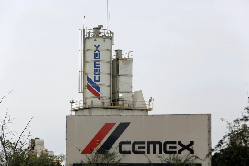 Cemex Lifts Its 2026 Outlook as EBITDA Jumps 24%