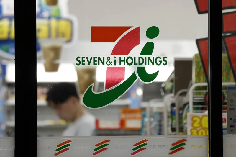 Seven & i Shares drop after ending deal talks with Poland’s Zabka