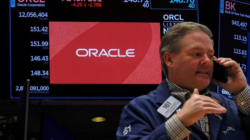 U.S. Pentagon awards Oracle nearly $7 billion deal in latest software consolidation push