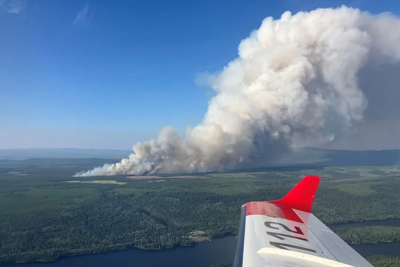 Wildfires prompt new evacuations in B.C. as residents cope with smoke and uncertainty