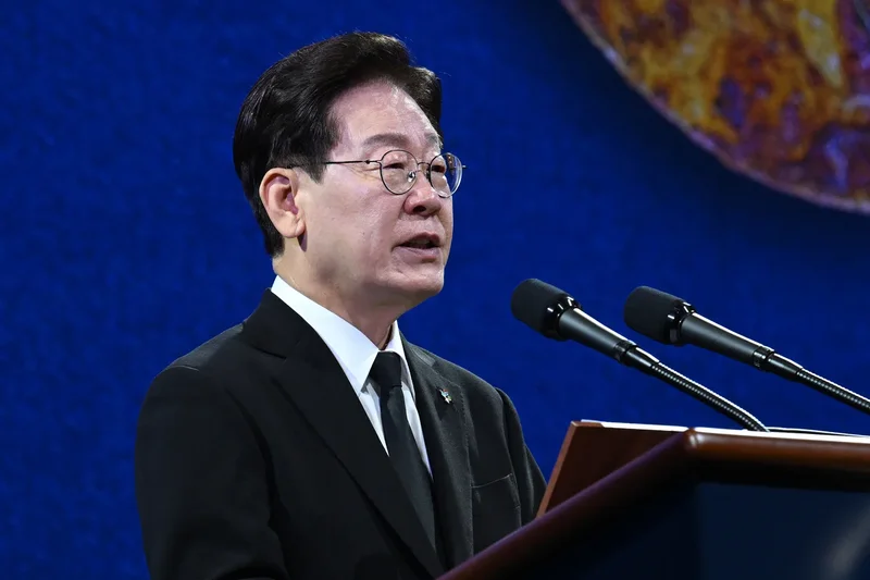 South Korea abandons hardline stance on North’s nuclear weapons programme