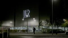 Hundreds of jobs to go at Jaguar Land Rover