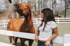 Saddle up! Choosin' Texas is the instant country classic that's breaking chart records in the US