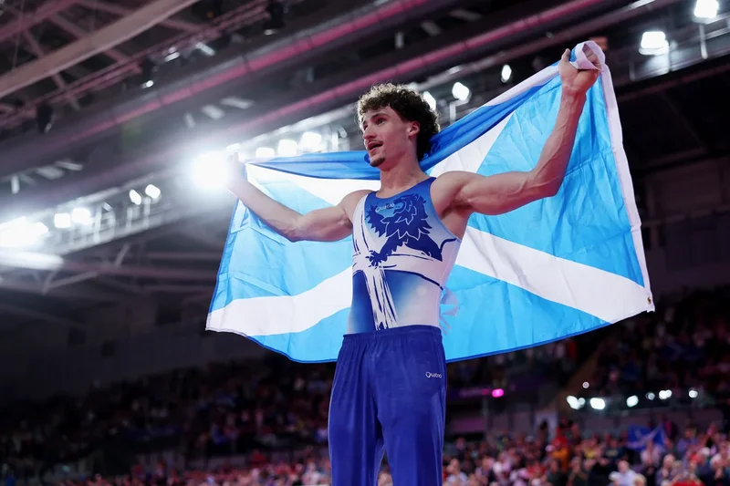 Reuben Ward holds his nerve to make Commonwealth Games history for Scotland on home soil