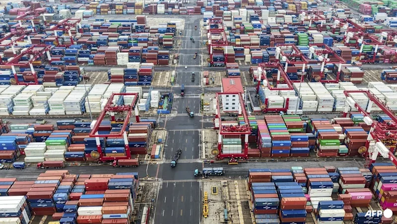 China says it opposes new US tariffs, warns against trade wars