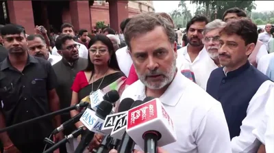 Un-Indian, PM should apologise: Rahul Gandhi on lathicharge on students at CJP stir