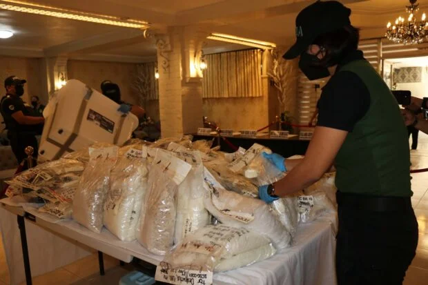 Informants receive ₱769K after costliest drug disposal in Cebu