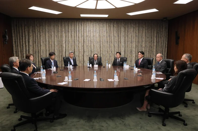 BOJ keeps rates unchanged amid speculation of yen intervention