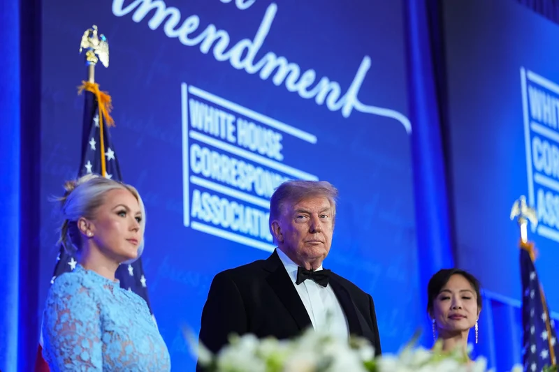 Trump mixes jokes with barbs at White House Correspondents' dinner