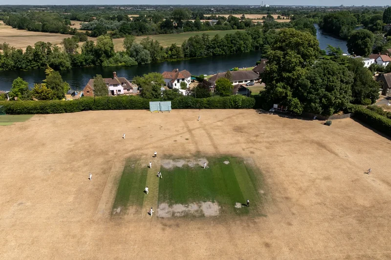 UK heatwave map: Where temperatures are set to hit 34C today in ‘North-South split’