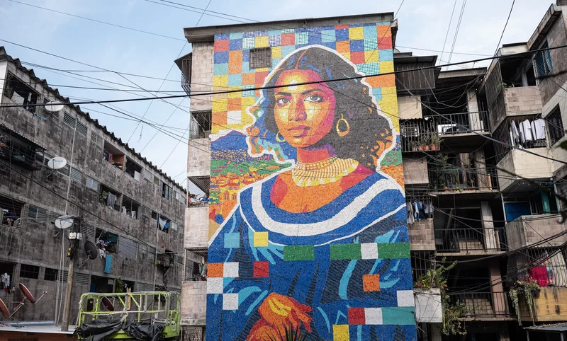 Zacamil, the Salvadoran neighborhood once terrorized by gang violence, is being transformed into an open-air museum