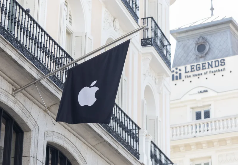 Flirting with $5 trillion, Apple has never been more valuable—or a riskier bet for investors
