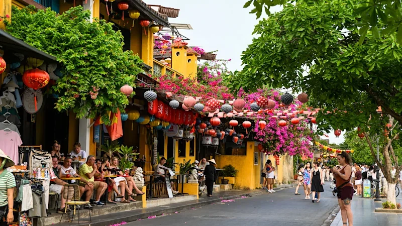 We worked out why so many restaurants in Vietnam have great reviews