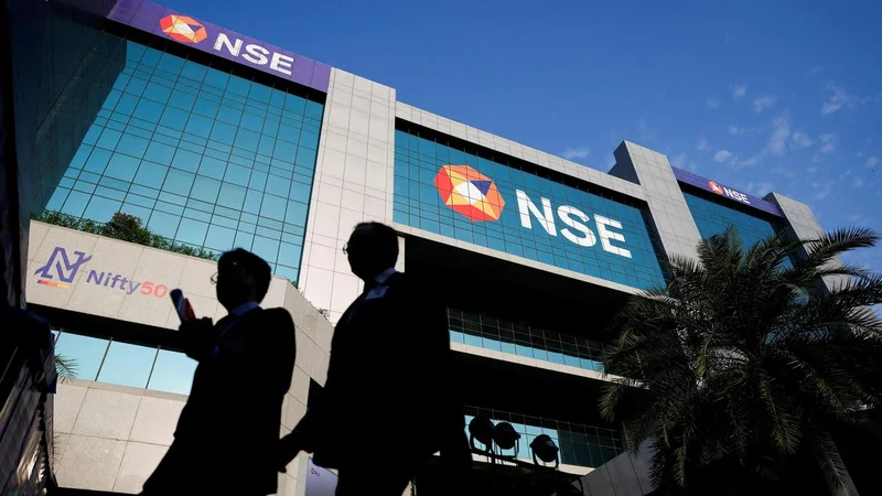 Stock markets rebound in early trade; Sensex jumps 726 points