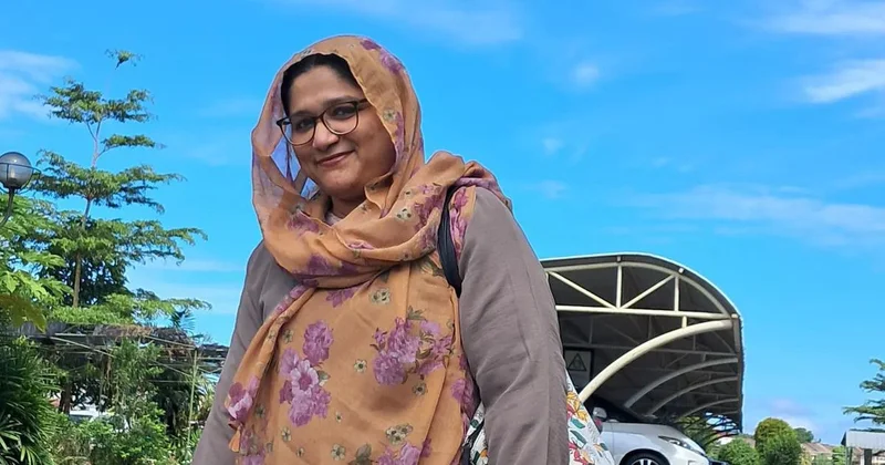 For children: Three young cousins must protect their grandmother’s home and legacy