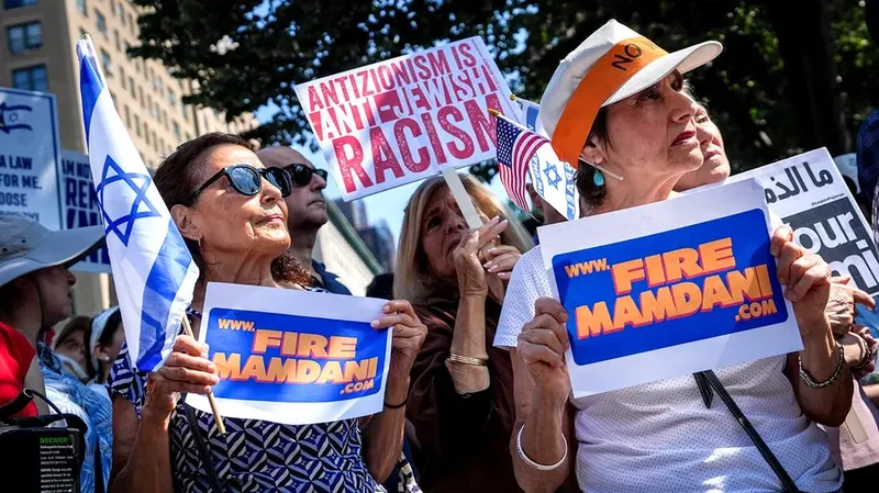 NY assemblyman calls for DOJ to investigate Mamdani, protect Jewish New Yorkers after stabbing attacks