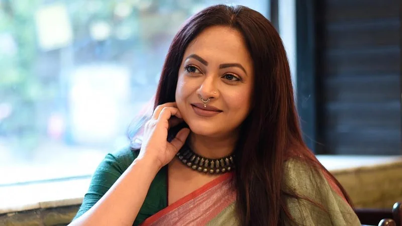 FIR against actor Sreelekha Mitra for allegedly carrying objectionable poster of PM in CJP rally