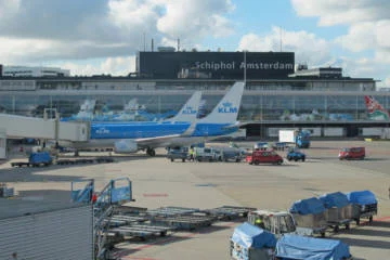 Profits at KLM up despite fuel cost increases