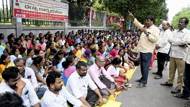 TTD contract workers demand ₹26,000 minimum monthly wage