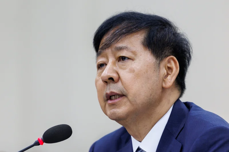 Minister apologizes as Korean leveraged ETF investors nurse heavy losses amid chip stock rout