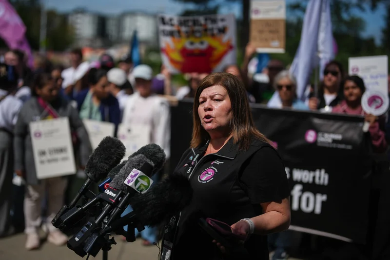 B.C. Nurses’ Union agrees to halt job action to review mediation proposal