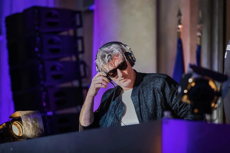 Kavinsky, French DJ and composer of ‘Nightcall’, dies at 50