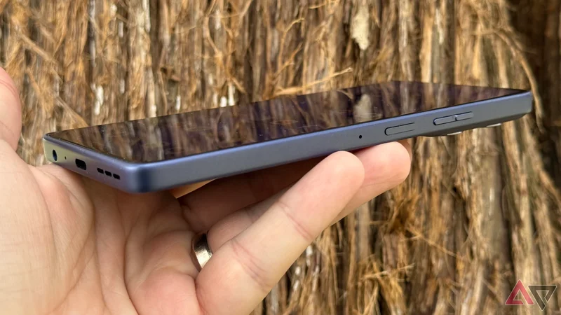 Why this $200 phone is a great choice for most people