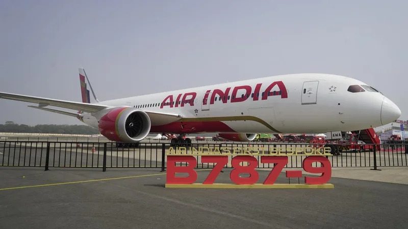 Boeing examination finds no abnormality with Dreamliner's fuel control switch: Government