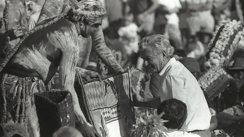 The ghost of Bob Hawke supports Pauline Hanson? I saw first-hand how wrong that notion is