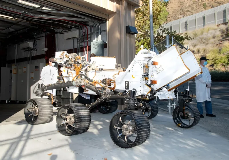 Sending repurposed Mars rover to the moon could cost more than $1 billion