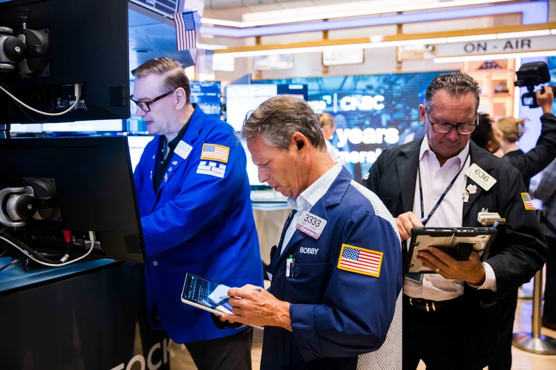 Treasury yields tumble as Middle East tensions ease