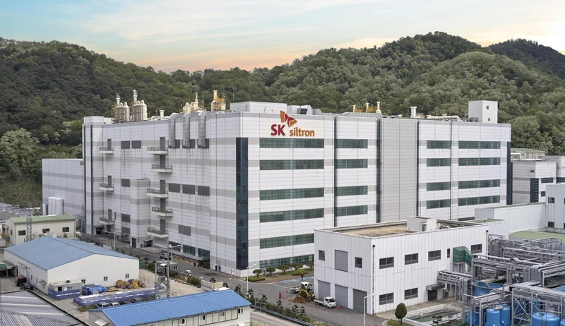 Decision on stalled sale of SK Siltron likely to come this week