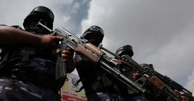 Houthis fire on Saudi Red Sea oil sites