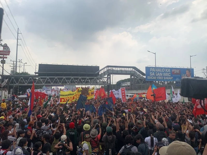 WATCH: Demonstrators gather ahead of SONA in Manila