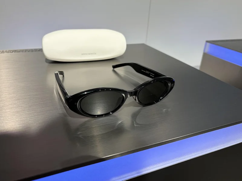 Samsung seeks smart glasses edge over Meta with smartphone expertise
