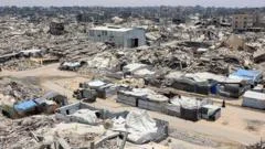 What's in the Gaza peace deal roadmap?
