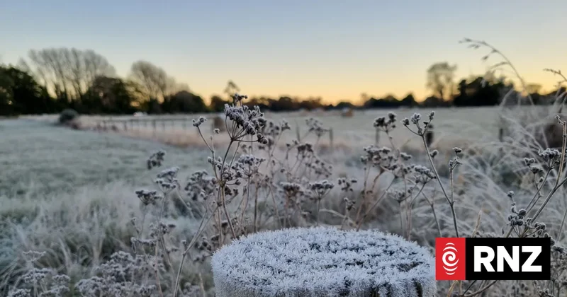 Weather: Heavy showers up north, severe frosts in the south